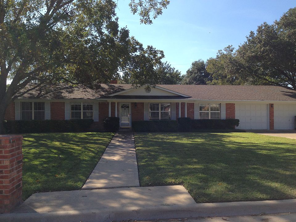 1st image of 3701 Iroquois Trl