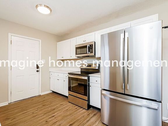 5th image of 1824 Salem Sq