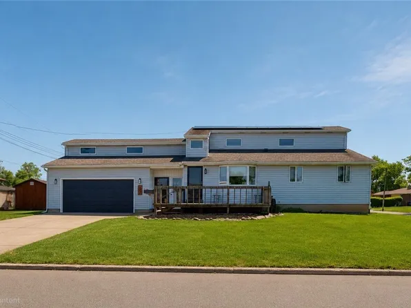 37 Norman Dr, Depew, NY 14043