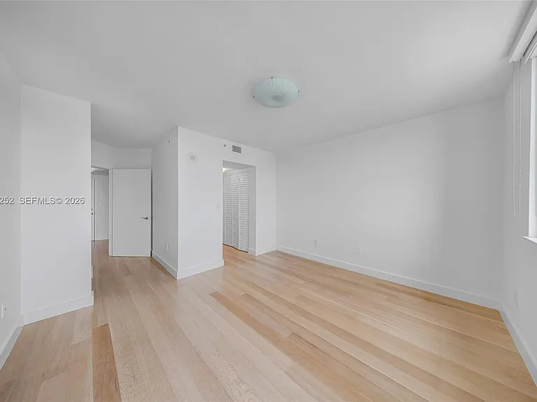 1625 Kennedy Cswy #1004D — Photo 26