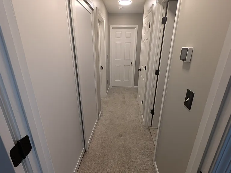5900 Rivercliff Ct — Photo 10