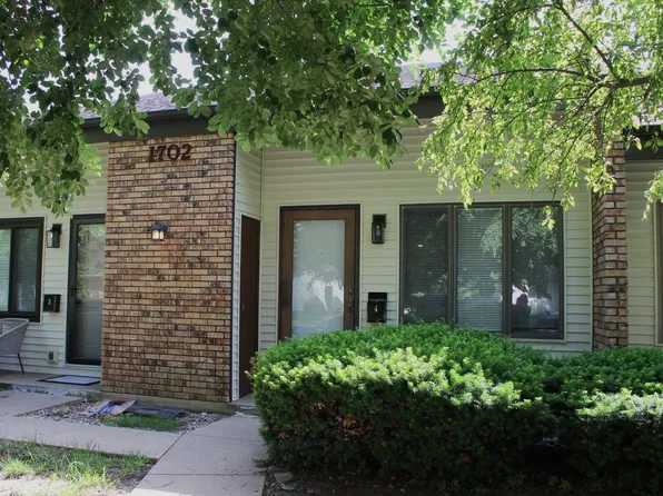 1702 Rockingham Dr APT 4, Normal, IL 61761