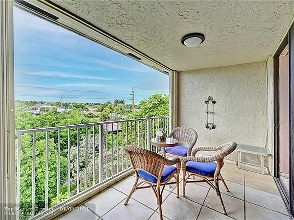 4th image of 4007 N Ocean Blvd #4B
