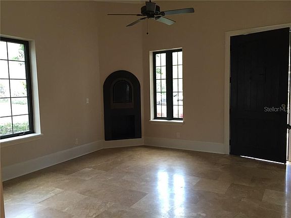 2nd image of 520 N Shine Ave