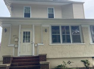 395 Manor Rd, Staten Island, NY 10314