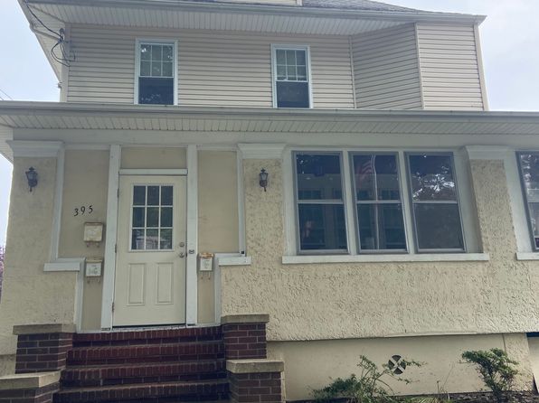 395 Manor Rd
