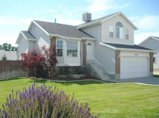 3933 S 2600 W, Roy, UT 84067