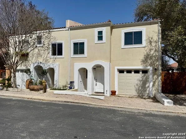 2779 Del Pilar, San Antonio, TX 78232