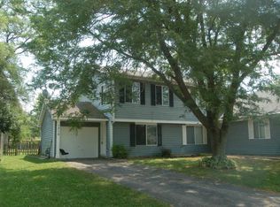 1310 Andover Dr, Aurora, IL 60504