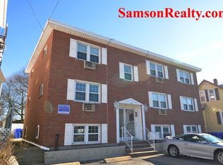 1167 Newport Ave APT 3, Pawtucket, RI 02861