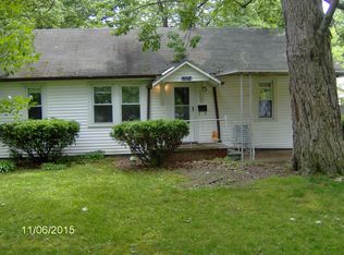 34314 Roberts Rd, Eastlake, OH 44095