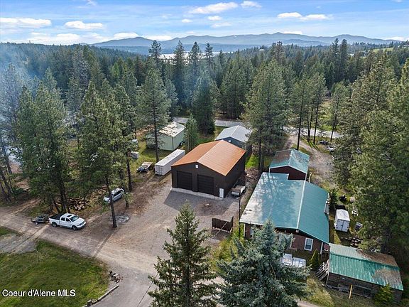 5th image of 1847 S Dillon Dr