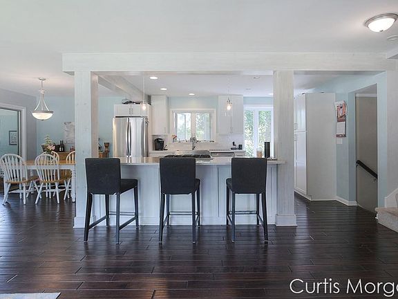 5th image of 4528 Braeburn St SE