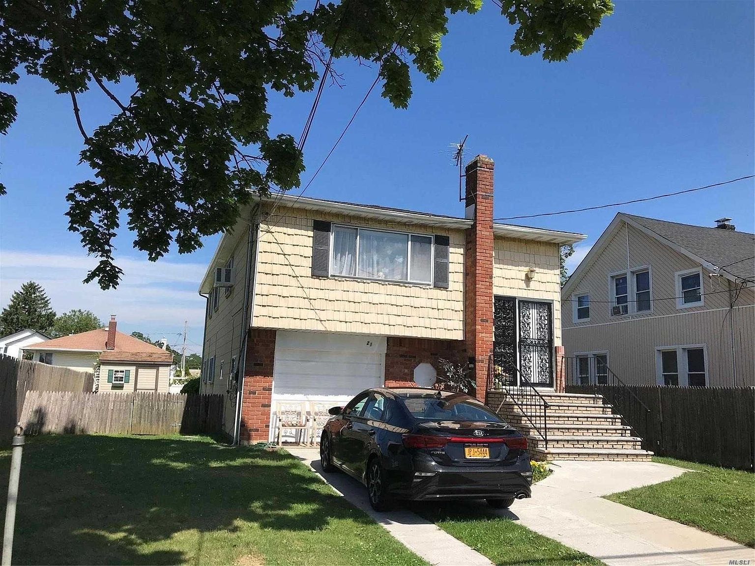 21 Seabury St, Hempstead, NY 11550 Zillow