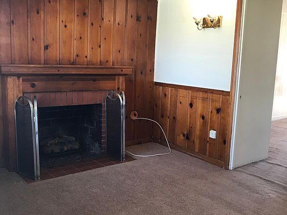2nd image of 2330 Bailey Ave