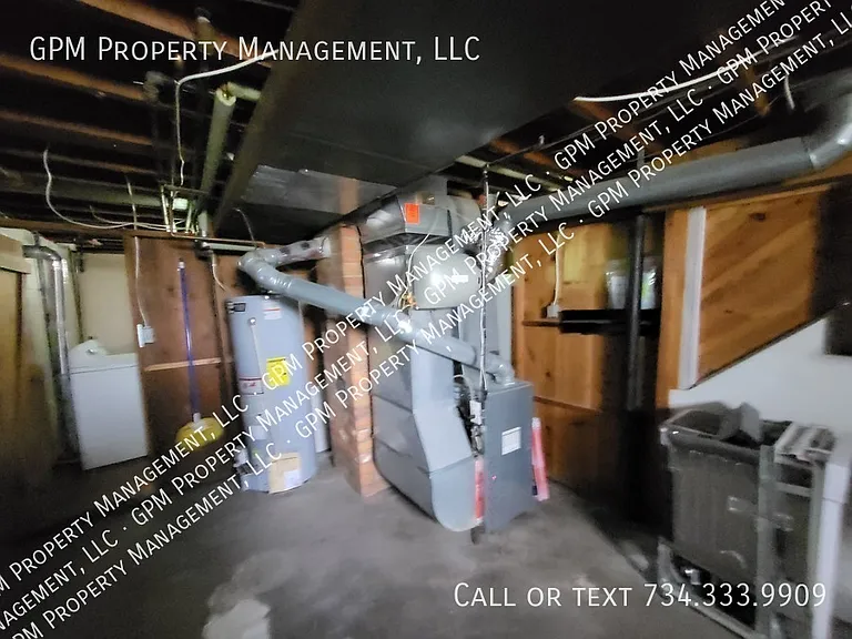 15806 Meyer Ave — Photo 17