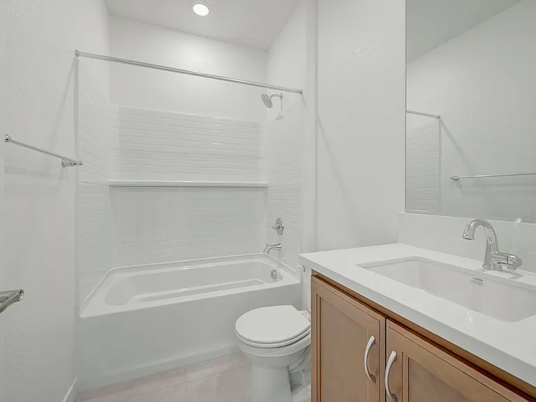 14545 Southpointe Dr #81 — Photo 35