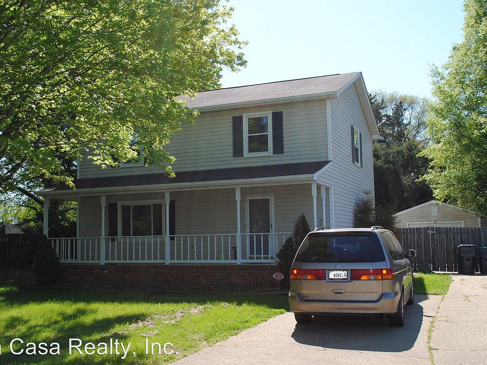 1st image of 306 Gerber Dr
