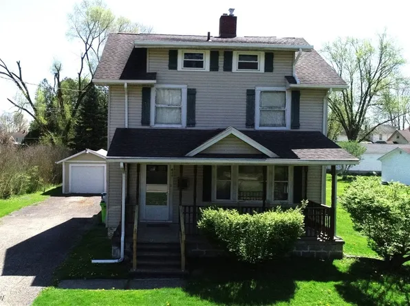 411 Ravenna Rd, Newton Falls, OH 44444