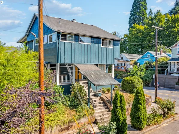 1935 SE Washington St, Portland, OR 97214