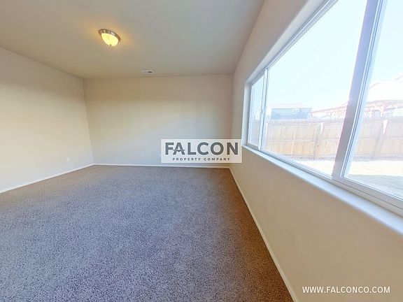 5th image of 7857 Dry Willow Way
