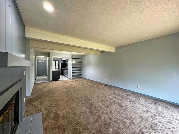 5th image of 2157 Harbortown Cir #2157