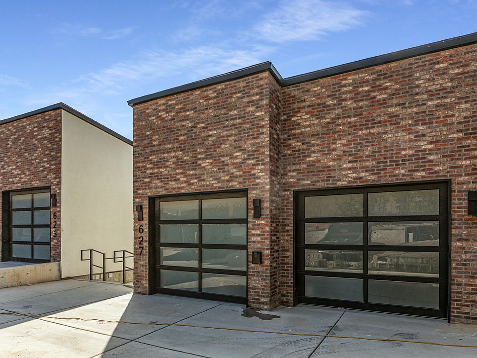 1st image of 627 N Darwin St E