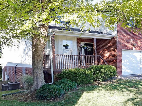 4th image of 3860 Sugar Creek Dr