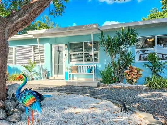1516 Harbor Dr, Marathon, FL 33050