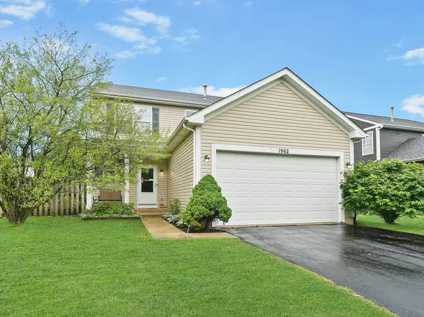 1962 W Ashbrooke Rd, Romeoville, IL 60446