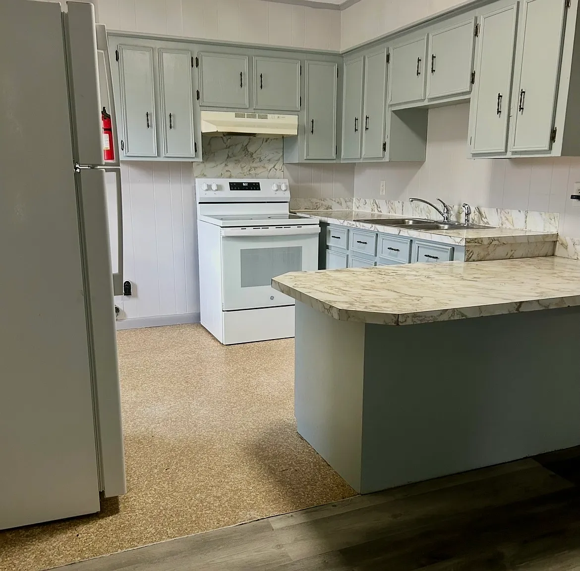 2 bed, 850 sqft, $850 — Photo 2