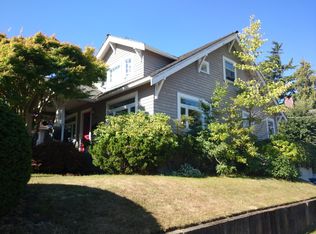 3203 Belvidere Ave SW, Seattle, WA 98126