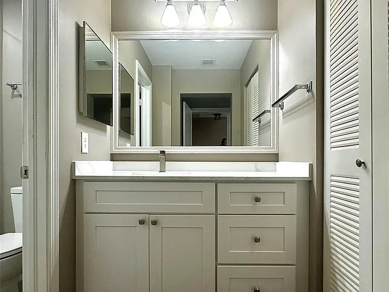 2246 Discovery Cir — Photo 30