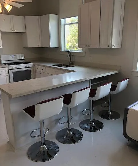 5920 Pitt St — Photo 9