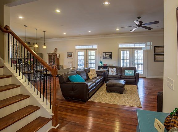 3rd image of 51 Lee Road 2120