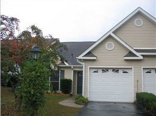 627 Spring Lake Ct, Mobile, AL 36695