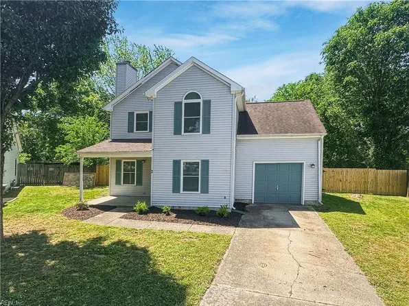 2 Northcutt Dr, Hampton, VA 23664