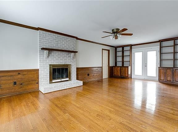 4th image of 9608 Tracy Ct