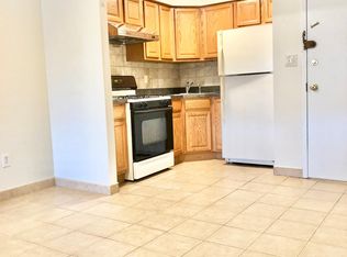 8417 Lander St APT 4B, Jamaica, NY 11435