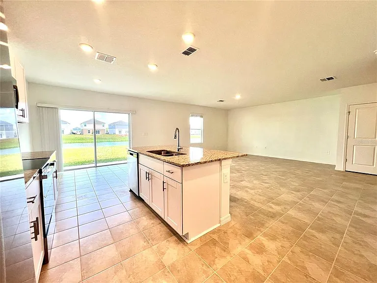 5665 Nispero Way — Photo 9