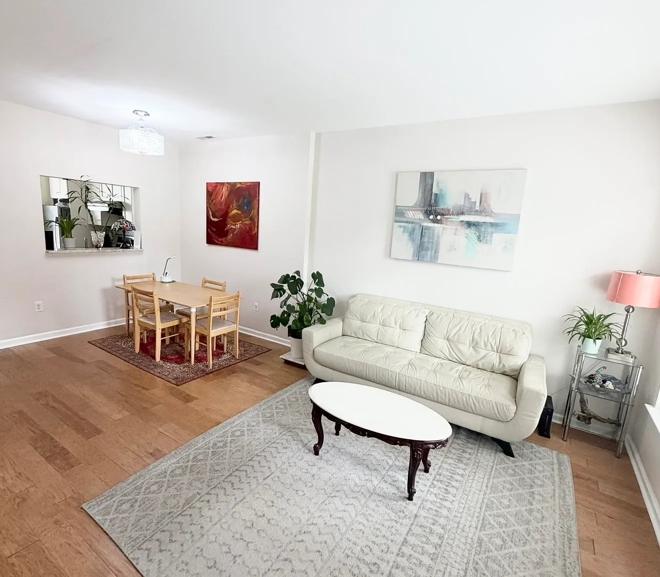 2 bed, 1373 sqft, $1,100 — Photo 3