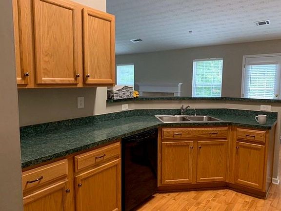 4th image of 2717 Sidney Lake Ct
