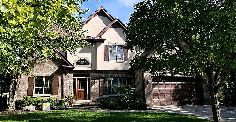 1st image of 1064 Greentree Ave