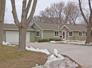 434 Blood St, Mukwonago, WI 53149
