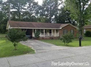 302 Hyland Dr, Petal, MS 39465