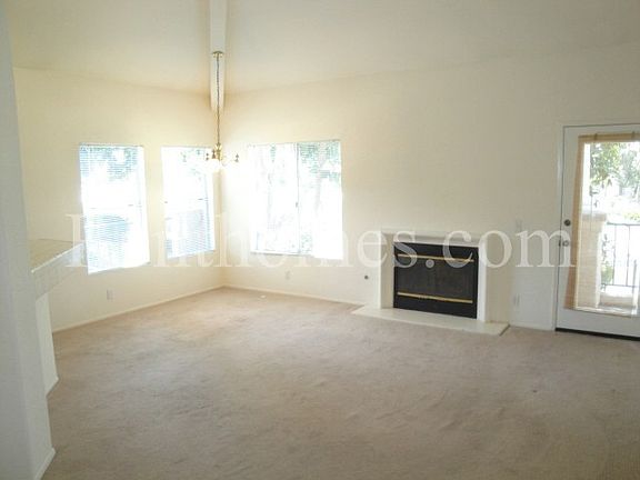 4th image of 7254-137 Shoreline Dr
