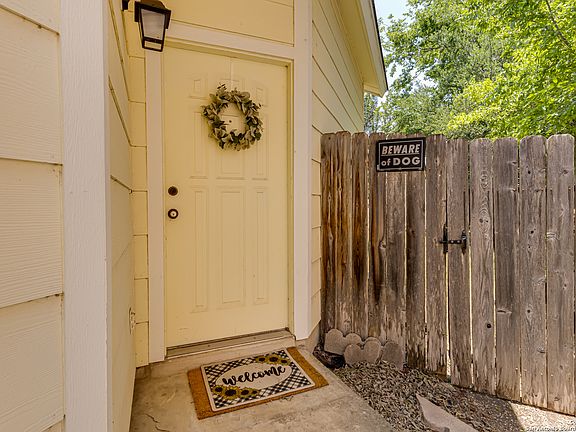 4th image of 2883 ALMOND FIELD DR