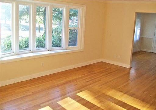 2nd image of 4320 Westwell Ln