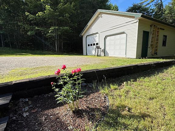 2nd image of 15 Webber Lane