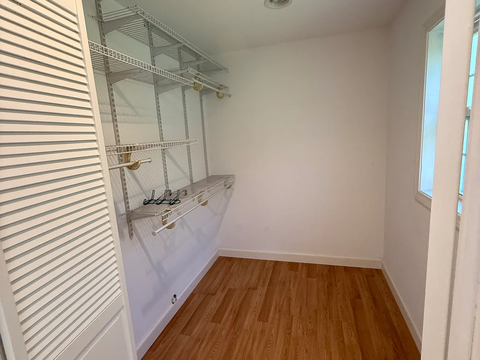 2 Nash Rd — Photo 4